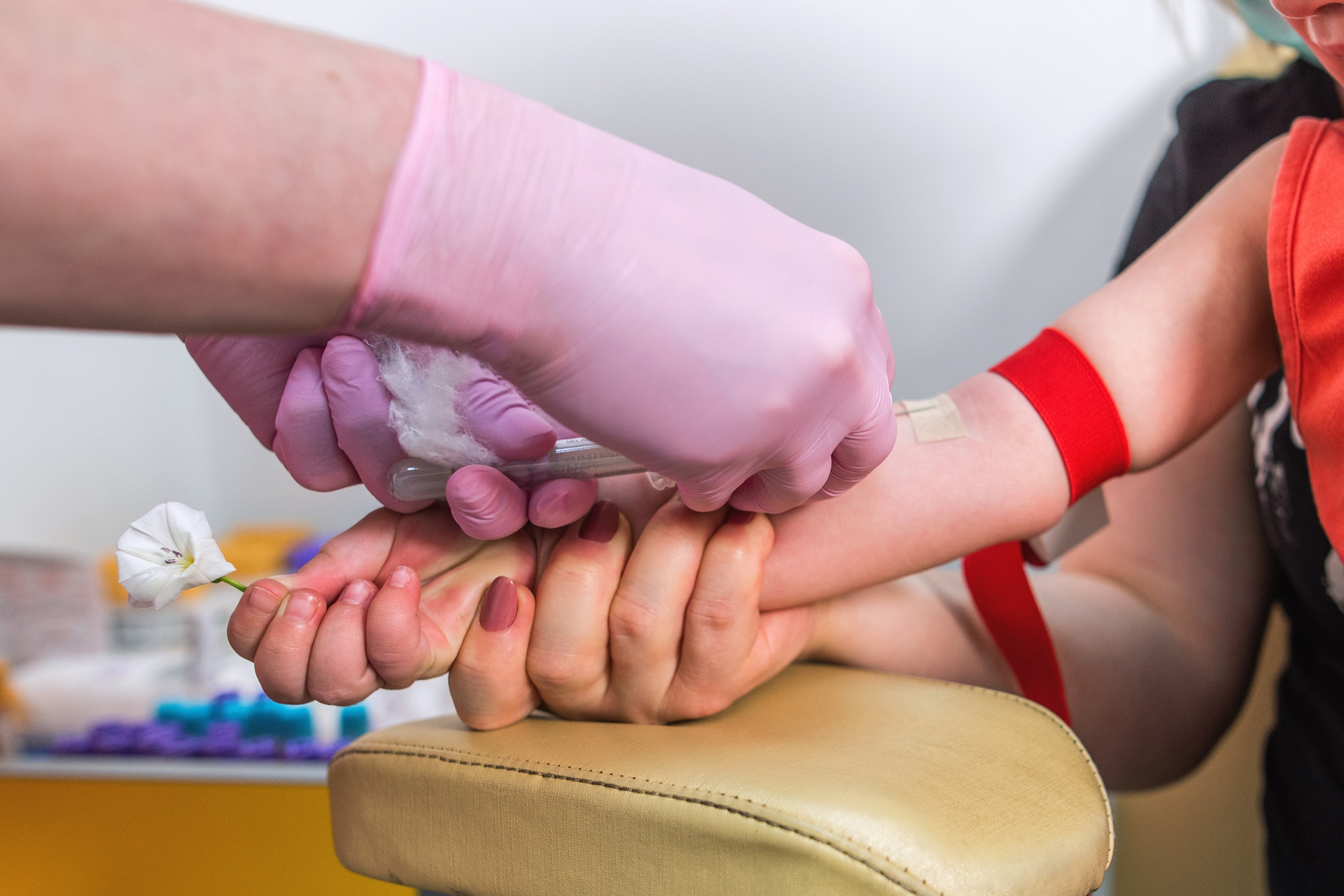 pachet copii Îngrijire Medicală Profesionistă la Centrul Medical Unescu | Servicii Ambulatoriu și de Laborator